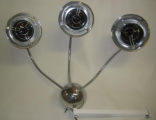 3-Head Wall-Mount Infra-Red Lamp